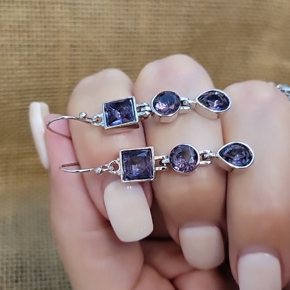 AMETHYST FACETED GEO TRIO EARRINGS - Picture 1 of 6